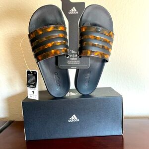 Adidas slides, Size 7